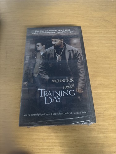 Training day vhs antoine - vhs, fuqua